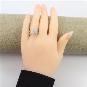0.50ctw diamond engagement ring & band.